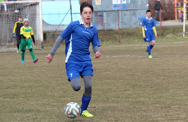 邵佳一看走眼了！钦点张呈栋来西海岸效力，本轮却被上港小将打爆.